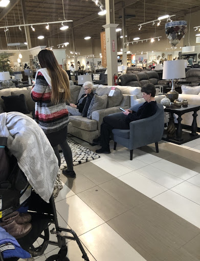 Furniture Store «Ashley HomeStore», reviews and photos, 9737 Hudson Rd, Woodbury, MN 55125, USA