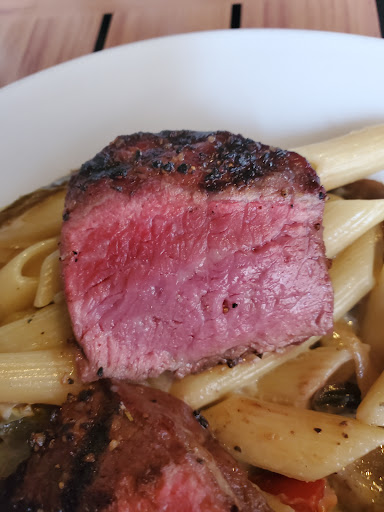 American Restaurant «Trout Club», reviews and photos, 2250 Horns Hill Rd NE, Newark, OH 43055, USA