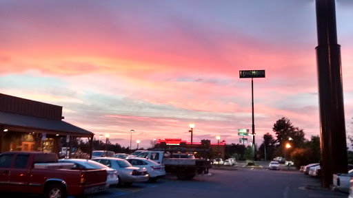 American Restaurant «Cracker Barrel Old Country Store», reviews and photos, 104 Travel Center Blvd, Dublin, GA 31021, USA