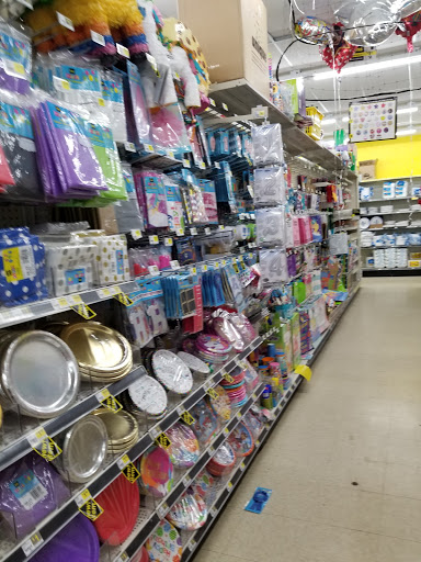 Discount Store «Dollar General», reviews and photos, 7930 Sheridan Rd, Kenosha, WI 53143, USA