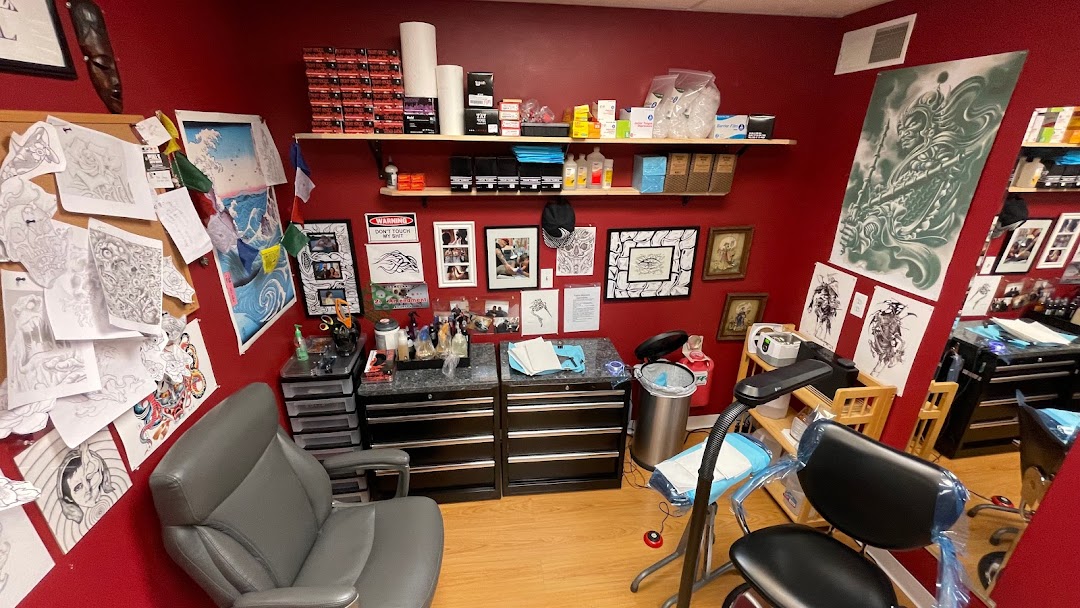 Skin Deep Tribal Tattoo