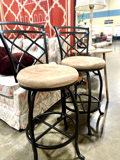 Thrift Store «Missions Thrift Store», reviews and photos, 2721 E Millbrook Rd, Raleigh, NC 27604, USA