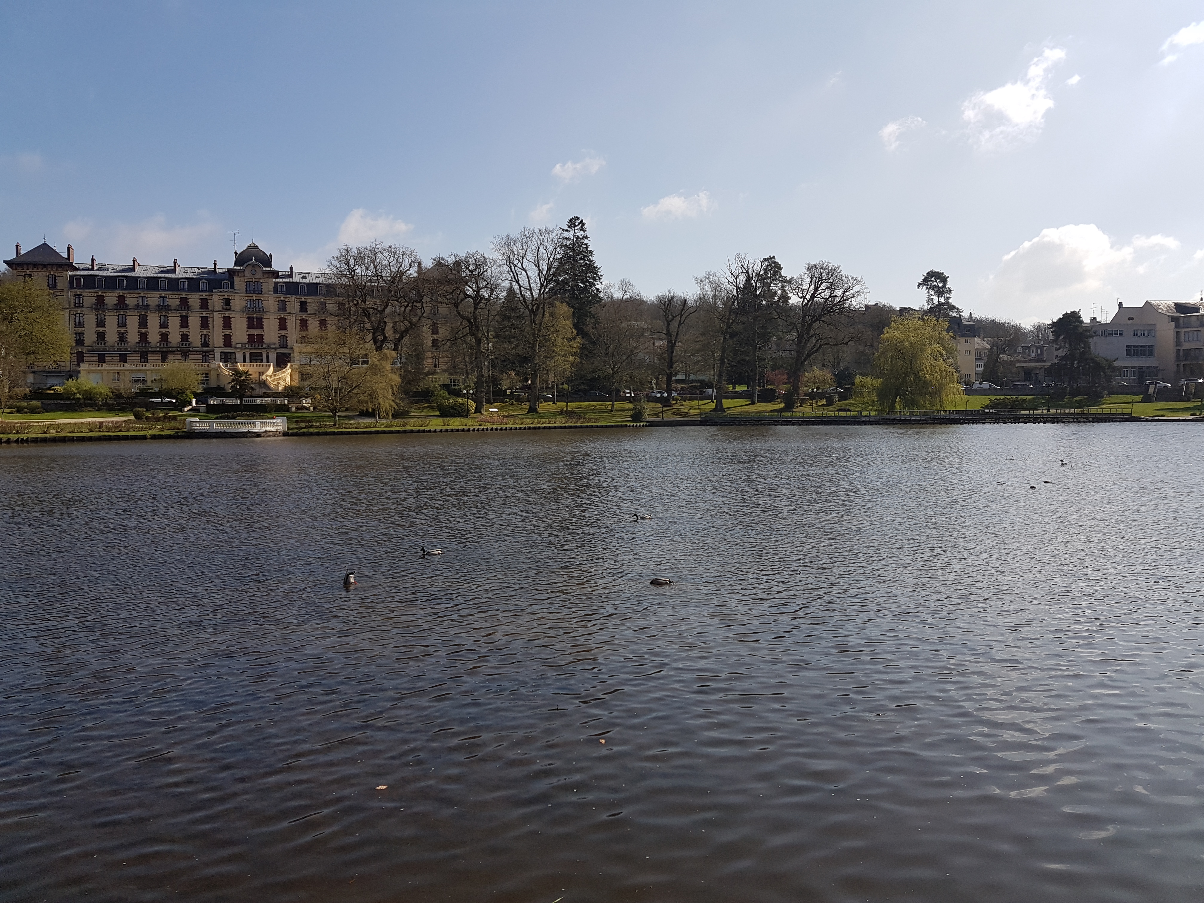 Photo n° 1 de l'avis de Claude.a fait le 16/04/2017 à 03:59
