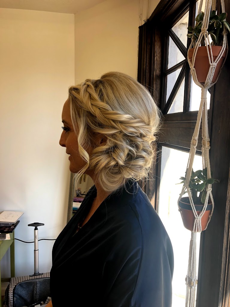 M. Jay Salon 45383