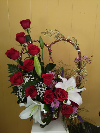 Florist «Buds & Bows Floral Design», reviews and photos, 1365 Cypress Ave, Melbourne, FL 32935, USA