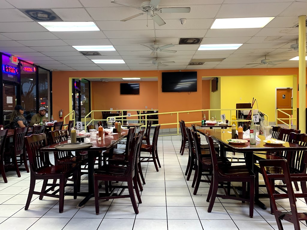 Taqueria El Paisano 75220