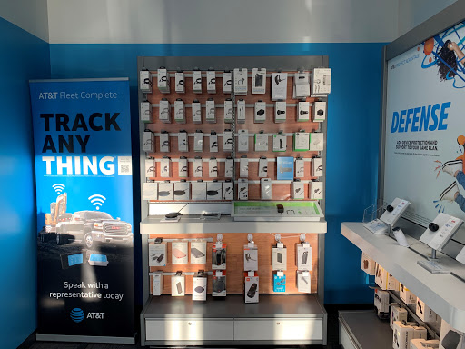 Cell Phone Store «AT&T Authorized Retailer», reviews and photos, 1899 E Willow St #100, Signal Hill, CA 90755, USA