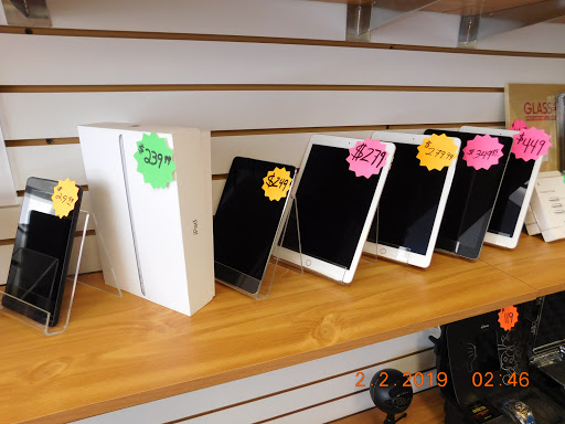 Pawn Shop «University Pawn & Jewelry», reviews and photos, 2770 N University Dr, Hollywood, FL 33024, USA