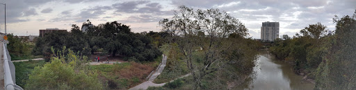 Tourist Attraction «Waugh Drive Bat Colony», reviews and photos, Waugh Dr, Houston, TX 77002, USA