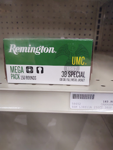 Pet Supply Store «Sutter Orchard Supply», reviews and photos, 573 Bridge St, Yuba City, CA 95991, USA