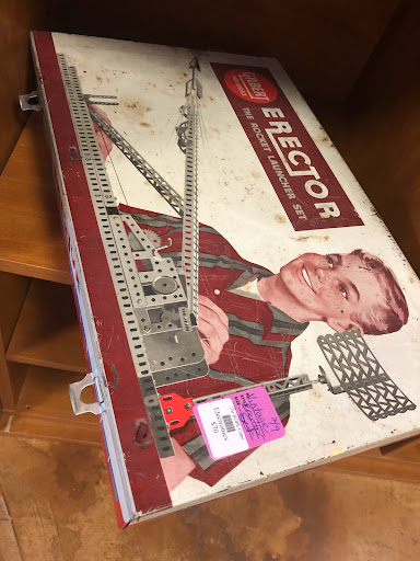 Thrift Store «The HOPE Chest Thrift Store/Boutique», reviews and photos, 1802 W Broadway St, Oviedo, FL 32765, USA