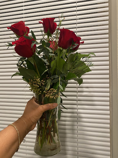 Florist «Emil Yedowitz Florist», reviews and photos, 145 Saw Mill River Rd, Yonkers, NY 10701, USA