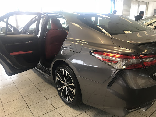 Toyota Dealer «DARCARS Toyota Baltimore», reviews and photos, 6007 Eastern Ave, Baltimore, MD 21224, USA