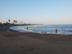 Foto von Rangkan Beach annehmlichkeitenbereich