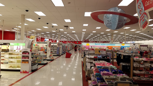 Department Store «Target», reviews and photos, 3535 Steelyard Dr, Cleveland, OH 44109, USA