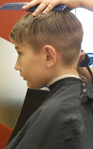 Hair Salon «Great Clips», reviews and photos, 16605 E Palisades Blvd #130, Fountain Hills, AZ 85268, USA