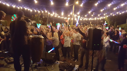 Grocery Store «Indianola Country Store & Deli», reviews and photos, 9175 NE Shore Dr, Indianola, WA 98342, USA