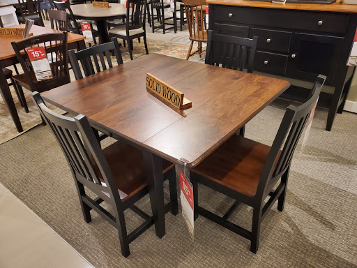 Furniture Store «Art Van Furniture - Glendale Heights», reviews and photos, 125 W Army Trail Rd, Glendale Heights, IL 60139, USA