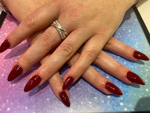 Manhattan Nails and Beauty