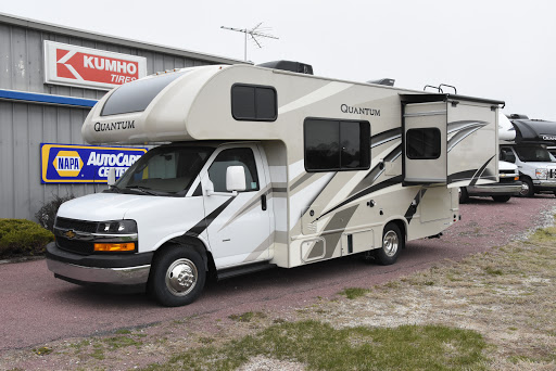 RV Dealer «Mc Kee Auto & RV», reviews and photos, 400 1st Ave, Perry, IA 50220, USA