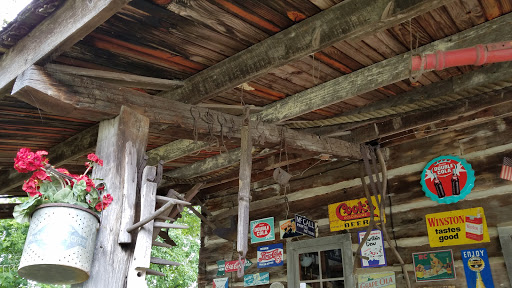 Gift Shop «Hitching Post Gifts & Old Str», reviews and photos, 15894 US-68, Benton, KY 42025, USA