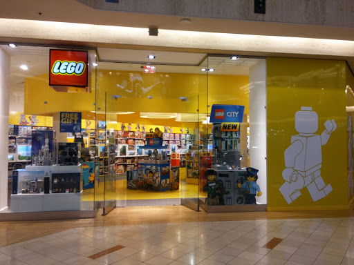 Shopping Mall «Northbrook Court», reviews and photos, 2171 Lake Cook Rd, Northbrook, IL 60062, USA