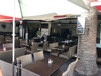 Atmosphère du Restaurant de fruits de mer La Moule Joyeuse à Fréjus - n°6