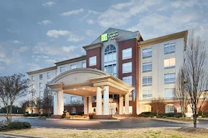 Holiday Inn Express & Suites Spartanburg-North, an IHG Hotel image