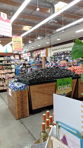 Grocery Store «Superior Grocers», reviews and photos, 4308 Slauson Ave, Maywood, CA 90270, USA