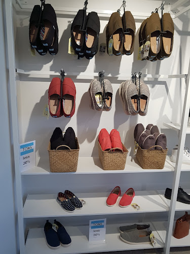 Reviews of shoe&me Upstairs in Mount Maunganui - Shoe store