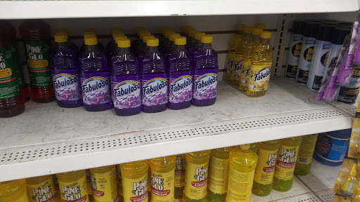 Dollar Store «Dollar Tree», reviews and photos, 12110 U.S. 71 B, Grandview, MO 64030, USA