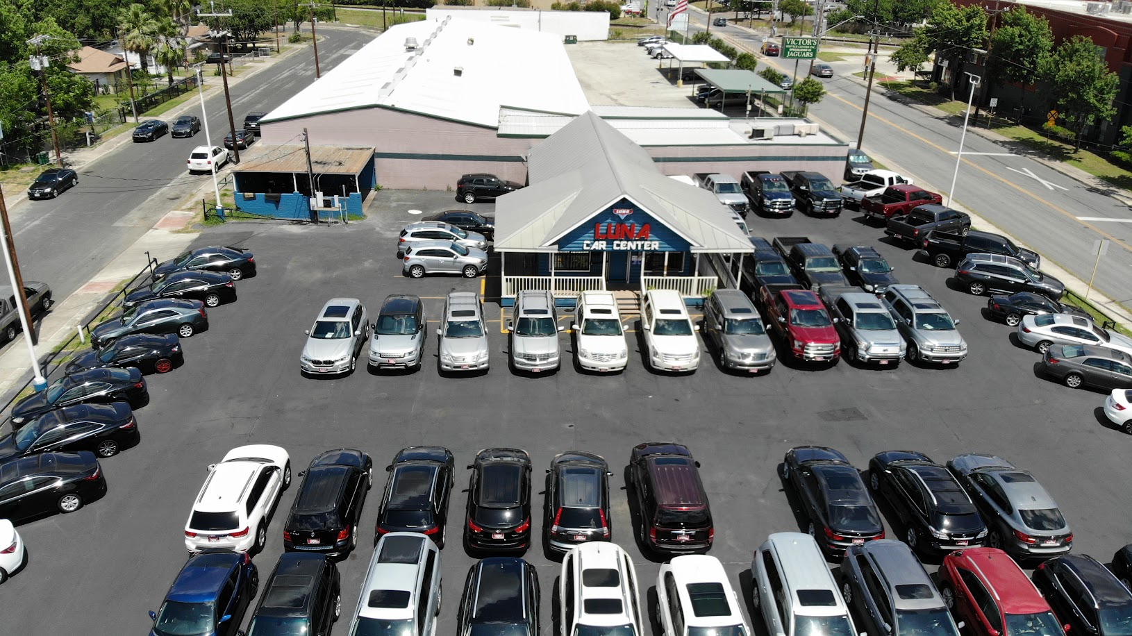 Luna Car Center - Used Cars San Antonio Texas
