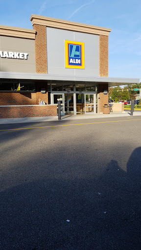Supermarket «ALDI», reviews and photos, 1670 Mall Dr, Bon Air, VA 23235, USA