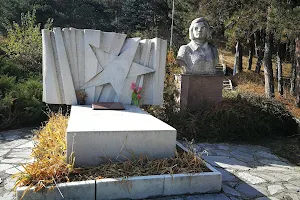 Memorial - ossuary of Vela Peeva image