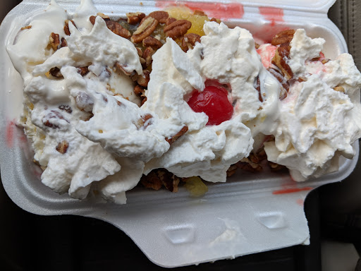 Ice Cream Shop «Oberweis Ice Cream and Dairy Store», reviews and photos, 7202 W 159th St, Orland Park, IL 60462, USA