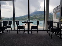 Atmosphère du Restaurant Le Tribord Panoramique à Savines-le-Lac - n°10
