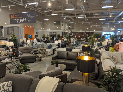 Furniture Store «Ashley HomeStore», reviews and photos, 3839 Emery St #300, Emeryville, CA 94608, USA