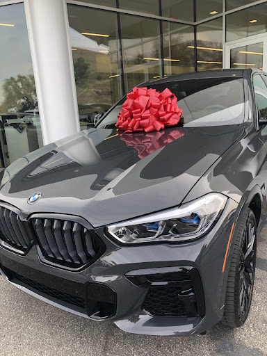 BMW Dealer «Bob Smith BMW», reviews and photos, 24500 Calabasas Rd, Calabasas, CA 91302, USA