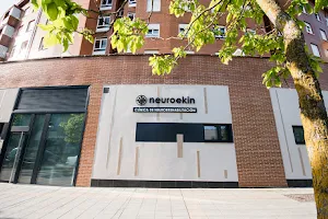 Neuroekin. Clínica de Neurorrehabilitación image