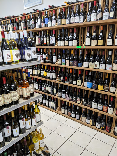 Wine Store «Once Upon A Vine», reviews and photos, 4009 MacArthur Ave, Richmond, VA 23227, USA
