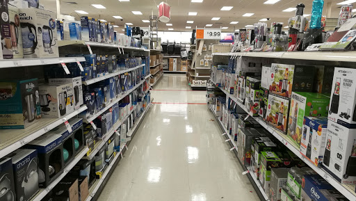 Department Store «Target», reviews and photos, 6100 Shingle Creek Pkwy, Brooklyn Center, MN 55430, USA