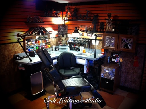 Tattoo Shop «Altered Art Tattoo & Piercing», reviews and photos, 1600 S Delsea Dr, Vineland, NJ 08360, USA