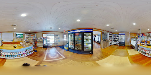 Southern Restaurant (US) «Get Carried Away Southern Takeout», reviews and photos, 10126 Ocean Hwy, Pawleys Island, SC 29585, USA