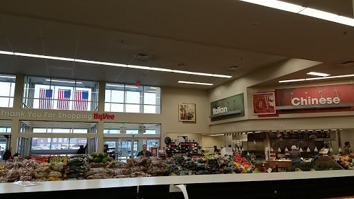 Supermarket «Hy-Vee», reviews and photos, 2323 W Broadway, Council Bluffs, IA 51501, USA