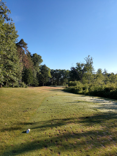 Public Golf Course «Whispering Pines Golf and Banquets», reviews and photos, 2500 Whispering Pines Dr, Pinckney, MI 48169, USA