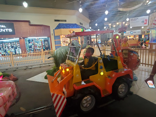 Shopping Mall «Coral Square», reviews and photos, 9469 W Atlantic Blvd, Coral Springs, FL 33071, USA