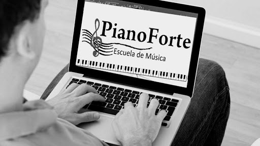 Escuela de Música PianoForte