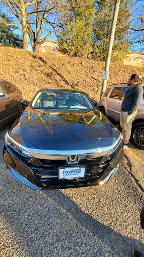 Honda Dealer «Honda of Tenafly», reviews and photos, 28 County Rd, Tenafly, NJ 07670, USA