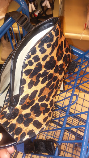 Shopping Mall «Park Forest Shopping Center SW», reviews and photos, 3544 Forest Ln, Dallas, TX 75234, USA