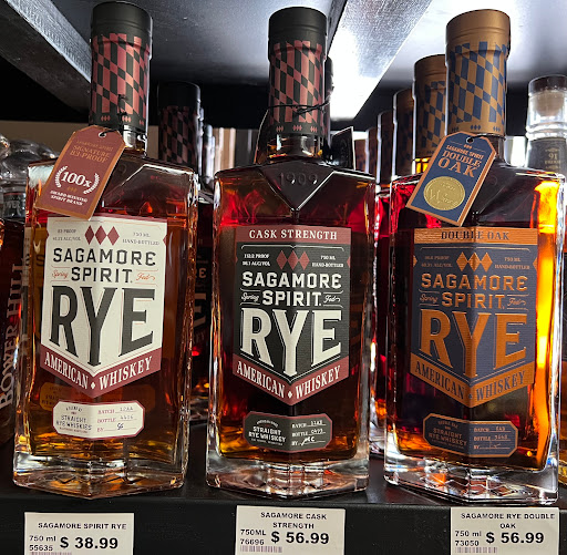 Liquor Store «Northwest Fine Wines Spirits», reviews and photos, 808 Westminster Pike, Reisterstown, MD 21136, USA